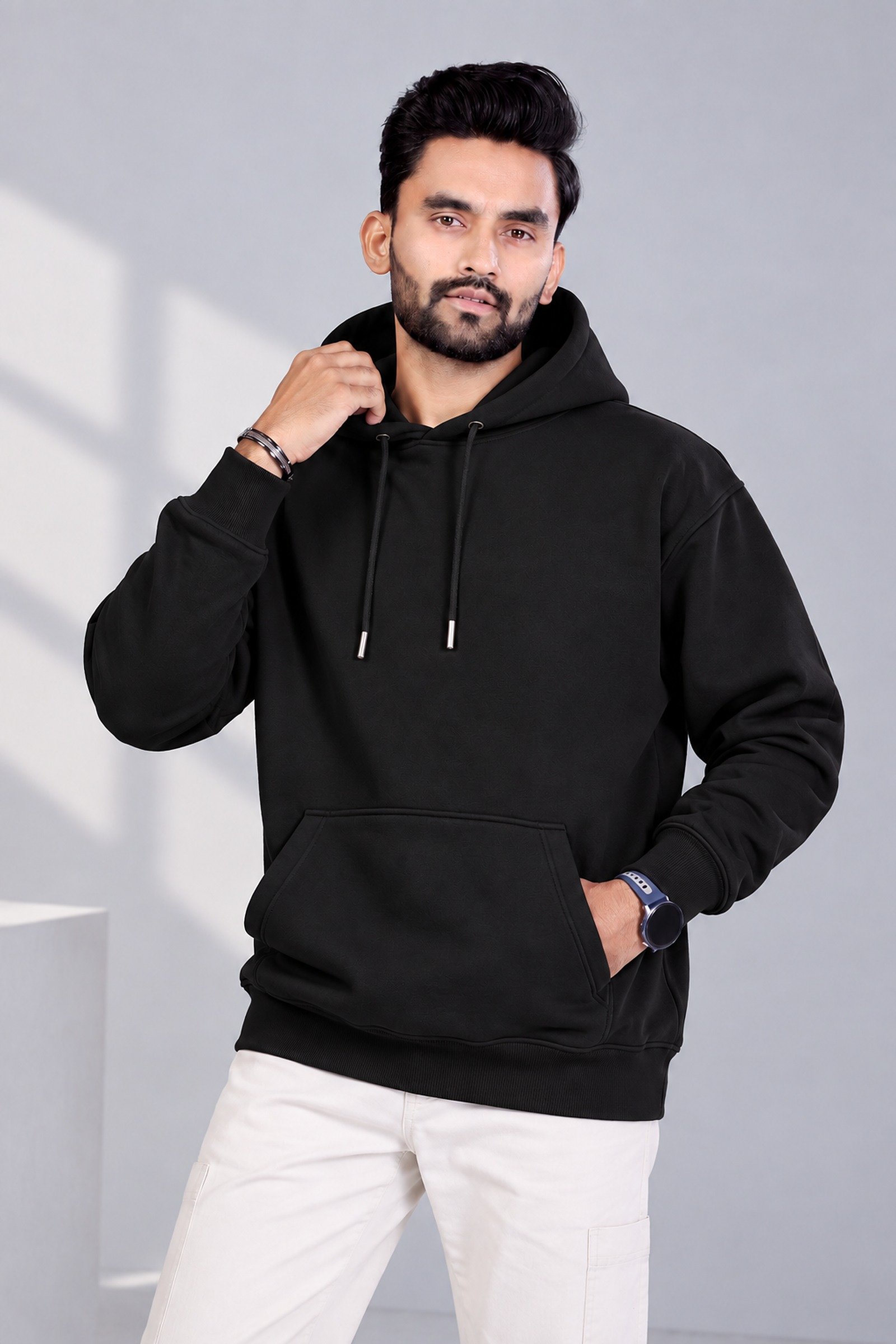 400 GSM heavyweight oversized hoodie in black